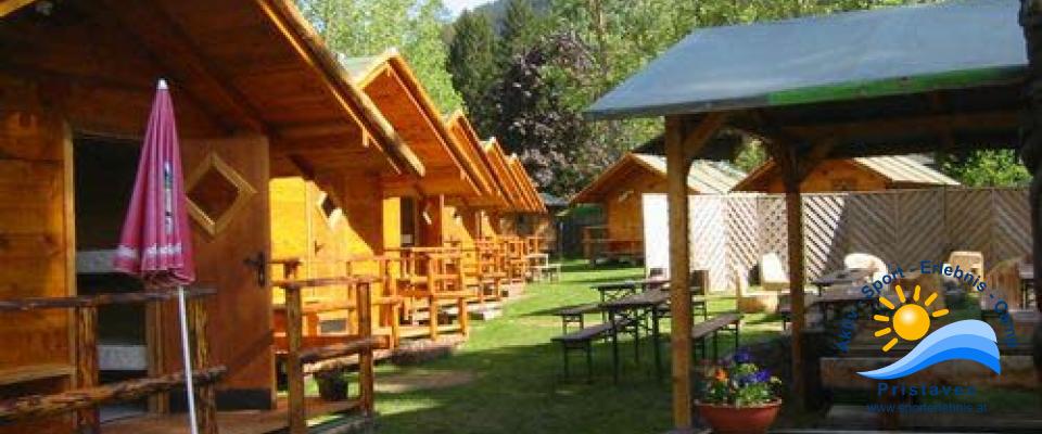 Einfache Blockhütten